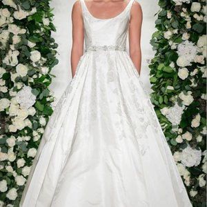 Wedding Dress - Anne Barge - NWT